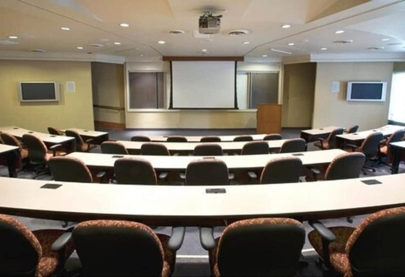 Cooper Hotel Conference Center & Spa