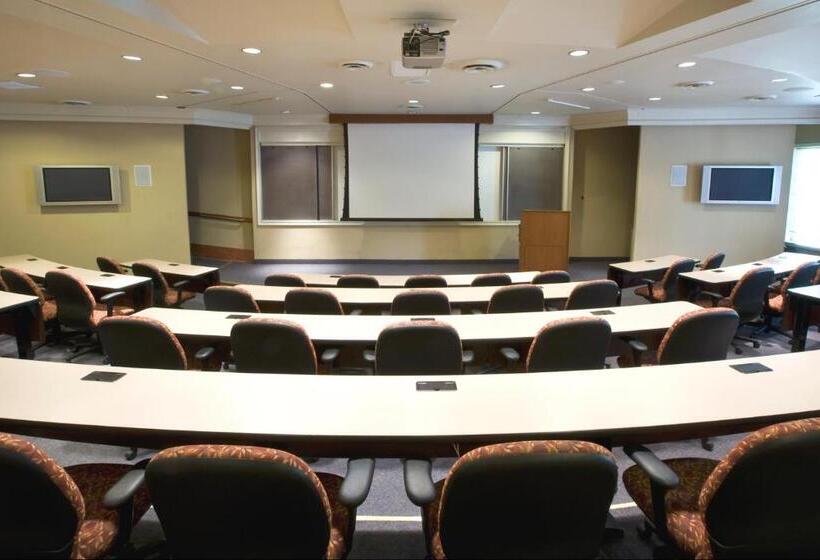 Cooper Hotel Conference Center & Spa