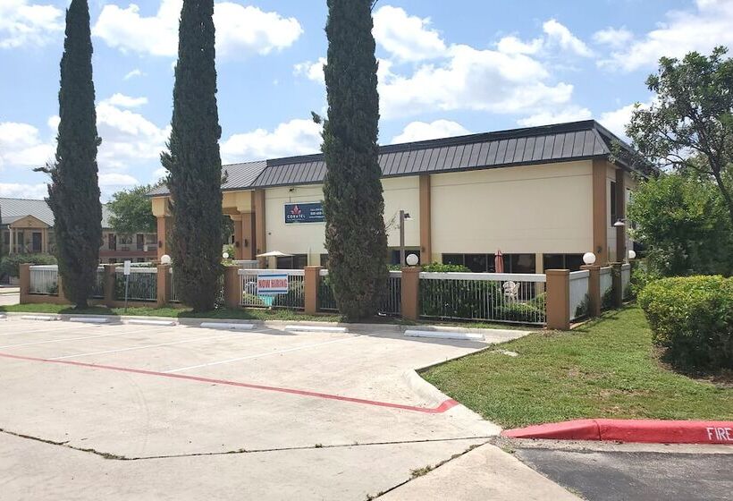 فندق Coratel Inn & Suites By Jasper New Braunfels Ih 35 Ext 189