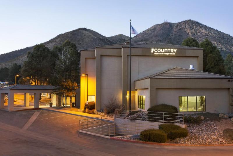 هتل Country Inn & Suites By Radisson, Flagstaff, Az