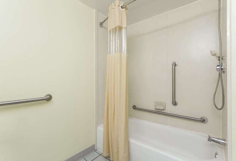 فندق Days Inn By Wyndham Marianna