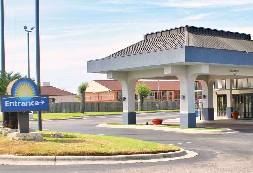 فندق Days Inn By Wyndham Marianna