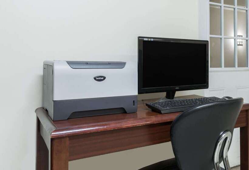 酒店 Days Inn By Wyndham Midland