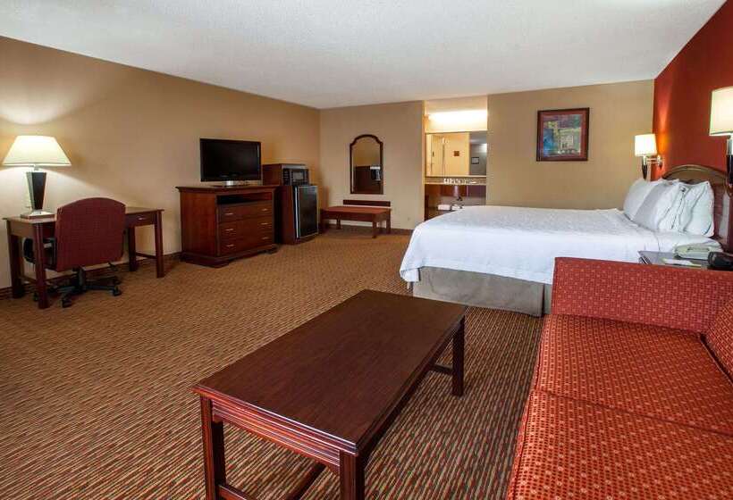 Hotel Days Inn & Suites By Wyndham Tyler