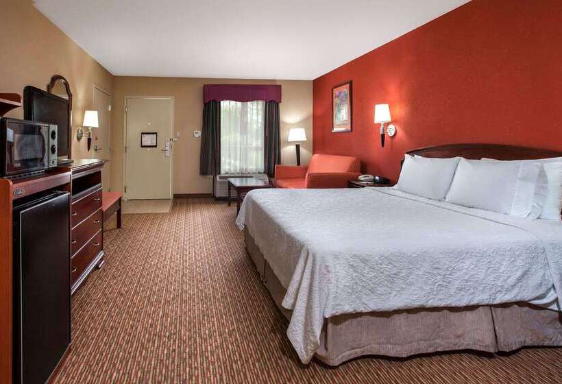 Hotel Days Inn & Suites By Wyndham Tyler