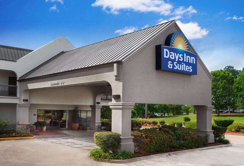 Hotel Days Inn & Suites By Wyndham Tyler