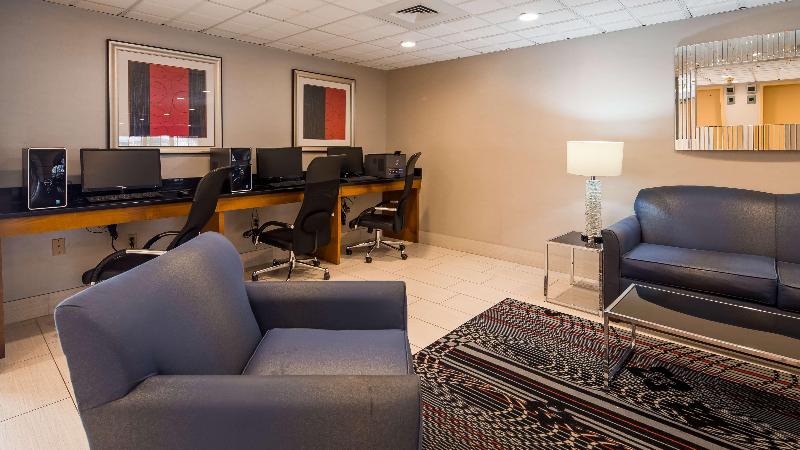 فندق Days Inn By Wyndham Englewood Dayton Airport
