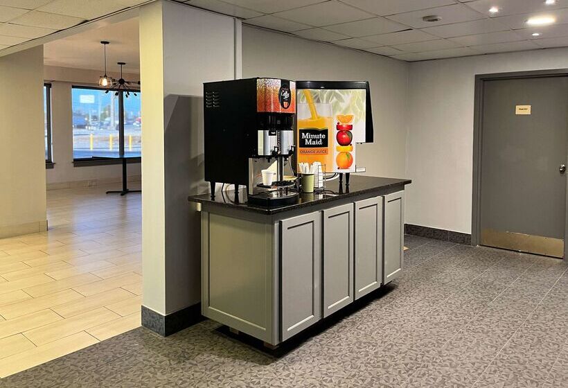 Motel 6 Montgomery, Al   Eastern Blvd