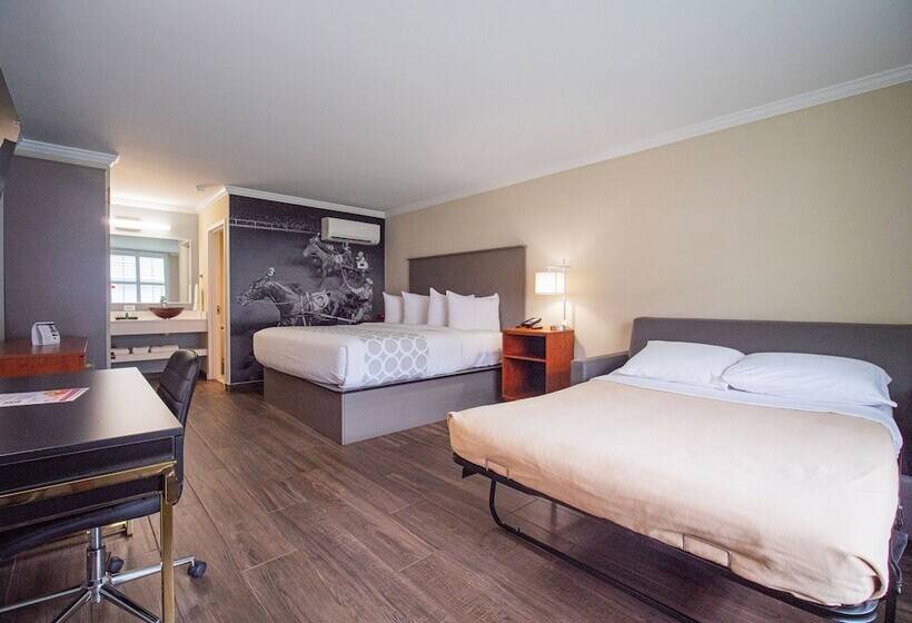 فندق Equus Inn I75