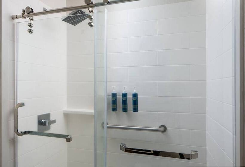 هتل Four Points By Sheraton Alexandria