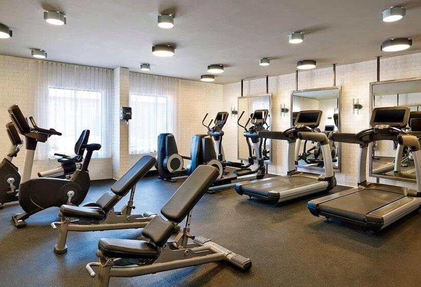 ホテル Four Points By Sheraton Mall Of America Minneapolis Airport