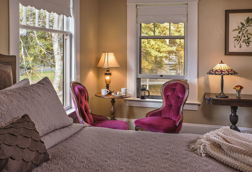 فندق Green Gables Inn