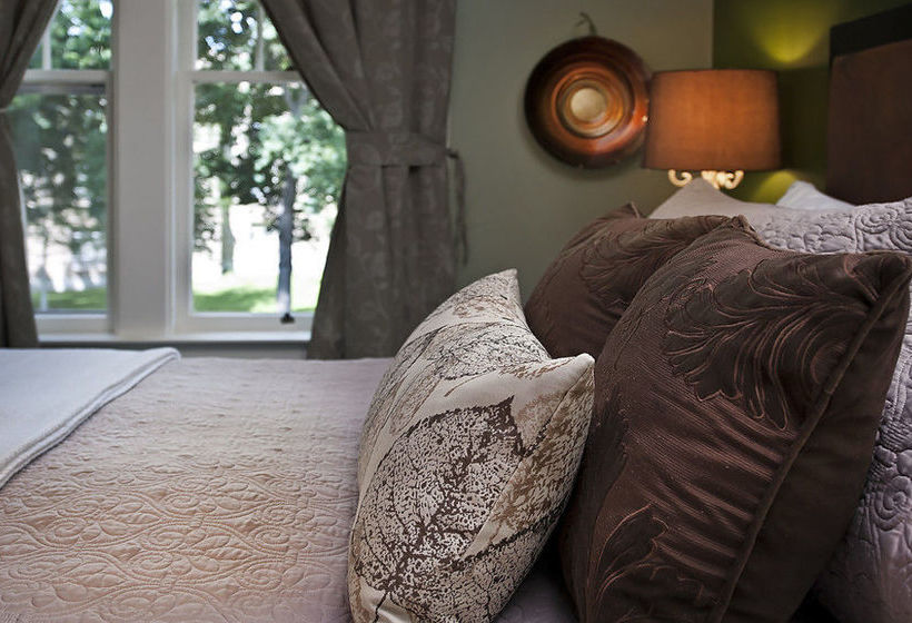 فندق Green Gables Inn