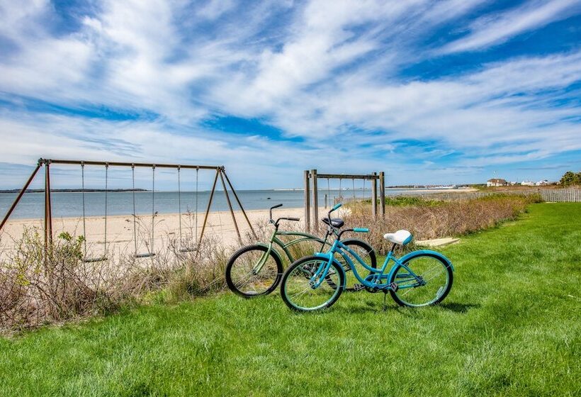 בית מלון כפרי Green Harbor Resort