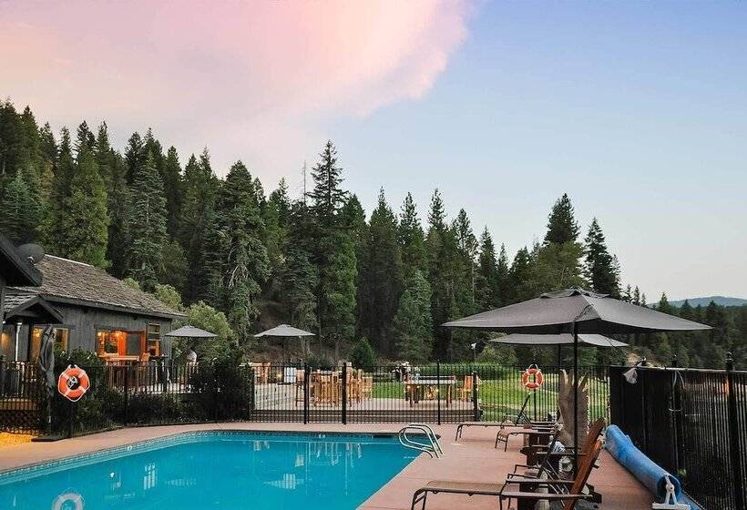 ホテル Greenhorn Ranch