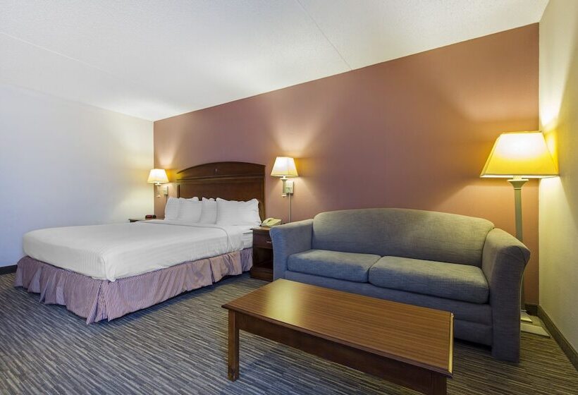 Greenstay Hotel & Suites Central