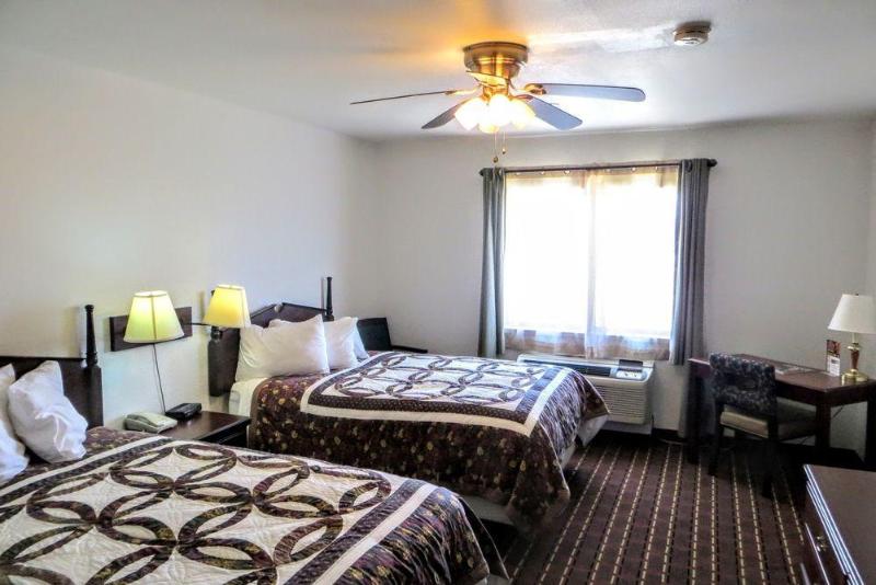 فندق Guest House Inn