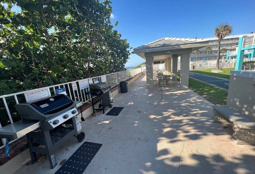 فندق Gulfstream Manor