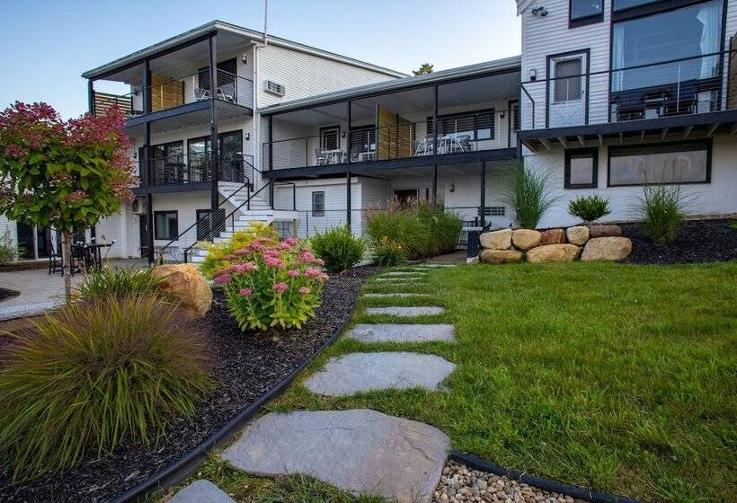 호텔 Gunstock Inn & Suites