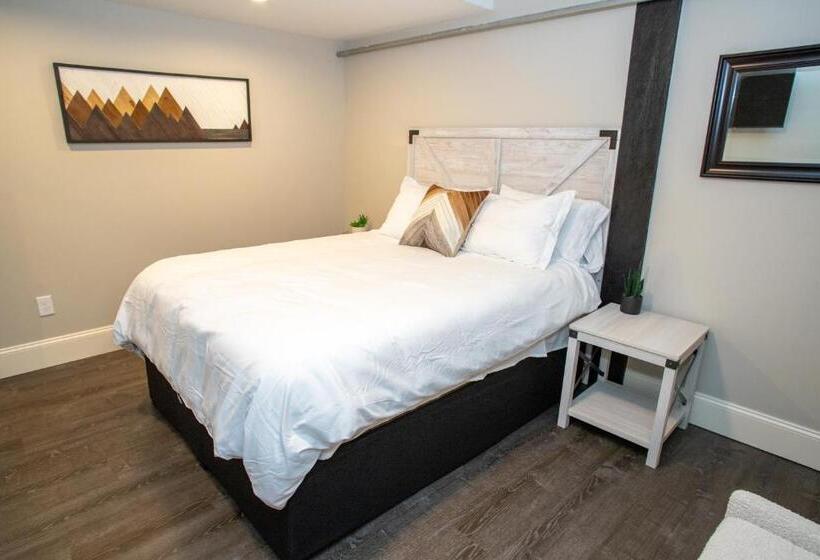 호텔 Gunstock Inn & Suites