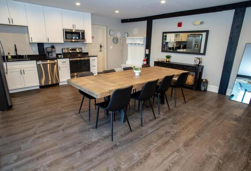 호텔 Gunstock Inn & Suites