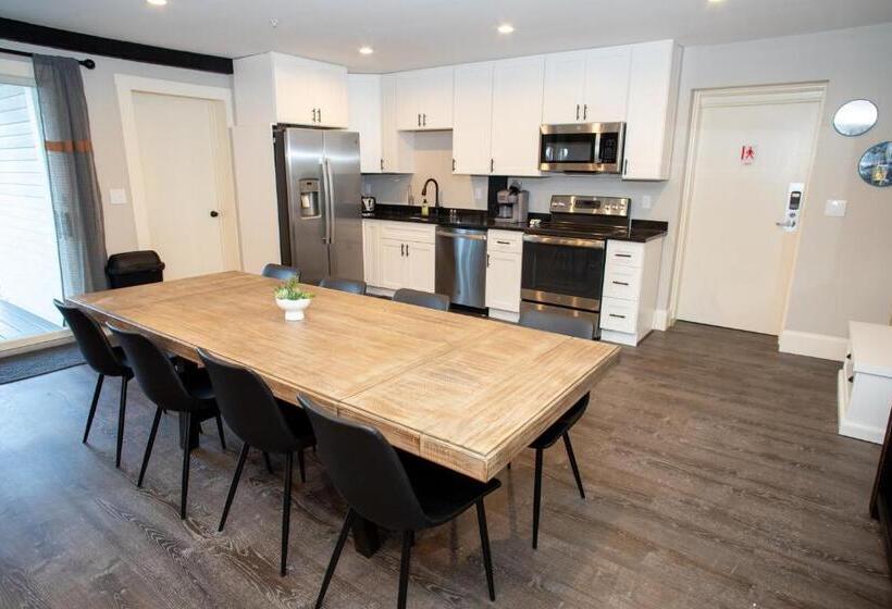 호텔 Gunstock Inn & Suites