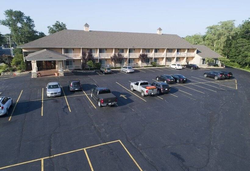 호텔 Hampton Falls Inn