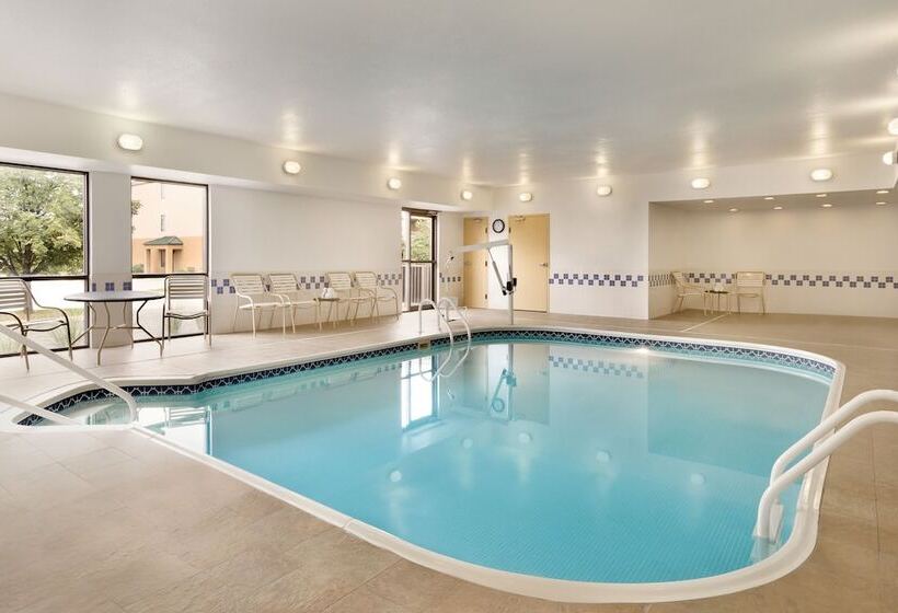 Отель Hampton Inn Akronfairlawn