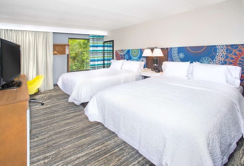 هتل Hampton Inn & Suites Annapolis