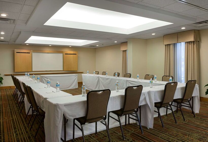 ホテル Hampton Inn & Suites Charlotte/pineville