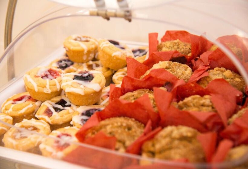 فندق Hampton Inn & Suites Jackson Coliseum