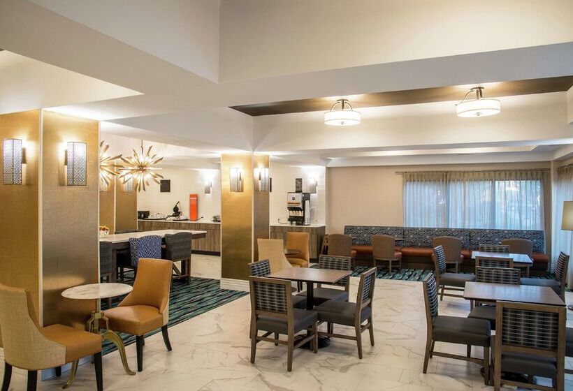 فندق Hampton Inn & Suites Jackson Coliseum