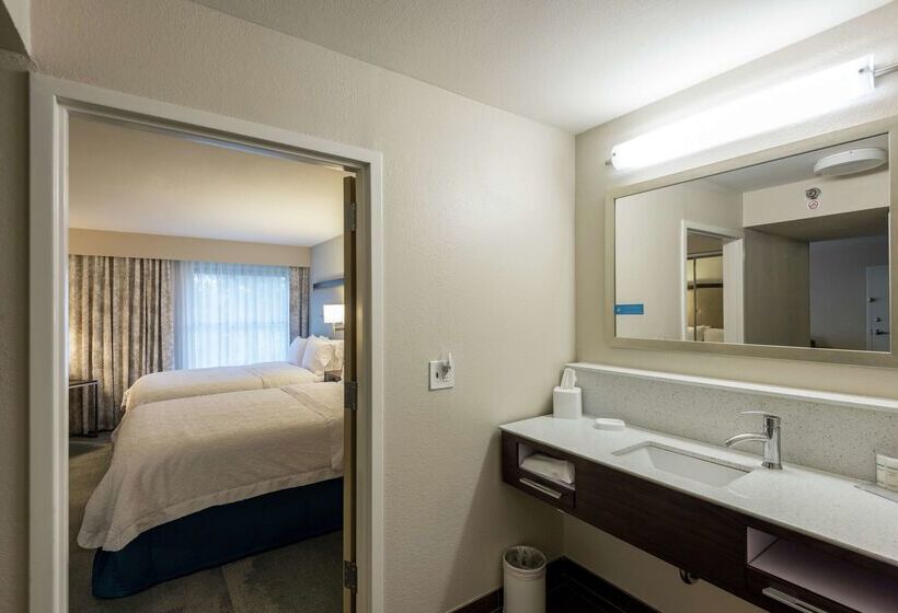 فندق Hampton Inn & Suites Jackson Coliseum