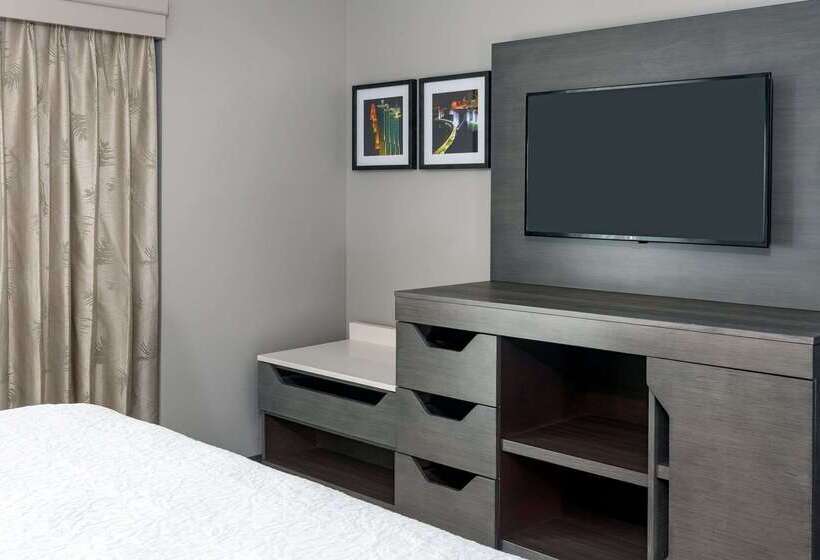 酒店 Hampton Inn & Suites Kansas City Country Club Plaza