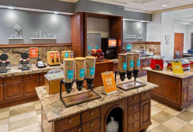 酒店 Hampton Inn & Suites Kansas City Country Club Plaza