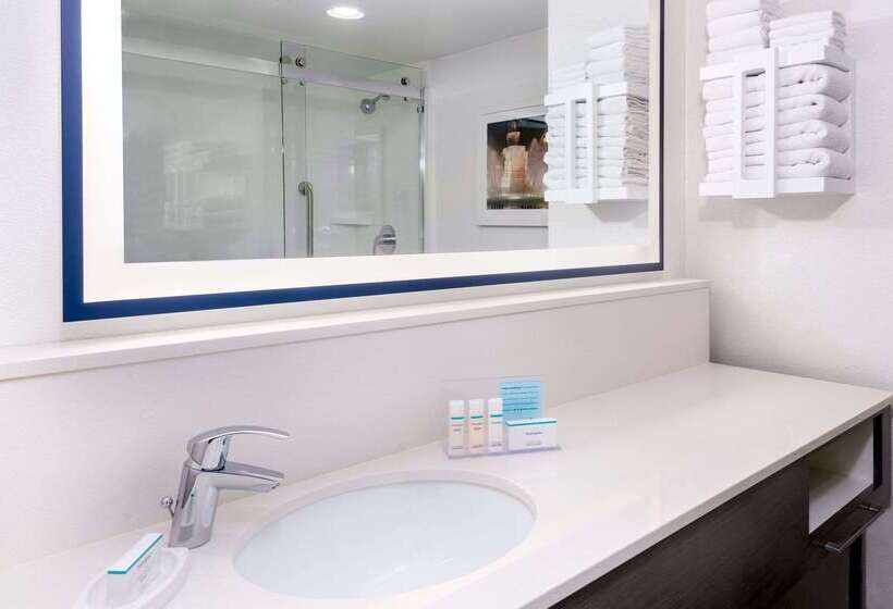 酒店 Hampton Inn & Suites Kansas City Country Club Plaza