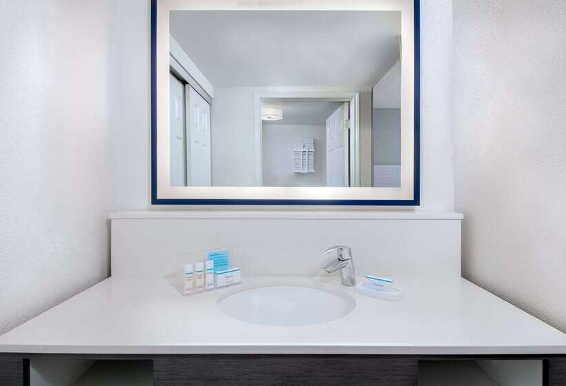 酒店 Hampton Inn & Suites Kansas City Country Club Plaza