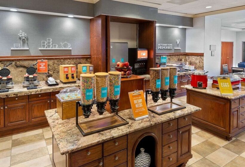 酒店 Hampton Inn & Suites Kansas City Country Club Plaza