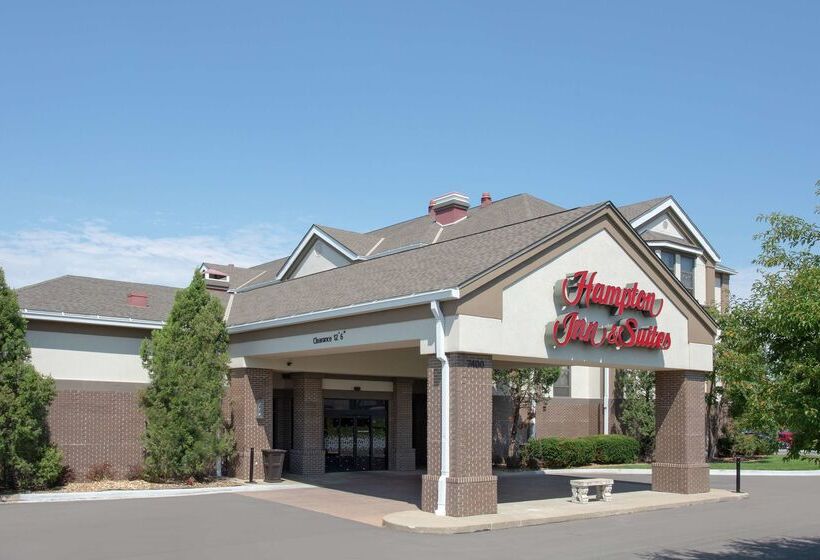 فندق Hampton Inn & Suites Kansas City Merriam