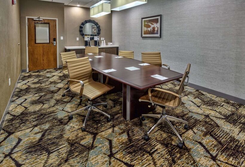 فندق Hampton Inn & Suites Memphis Wolfchase Galleria