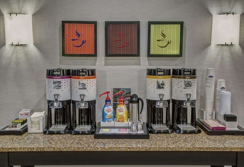 فندق Hampton Inn & Suites Memphis Wolfchase Galleria