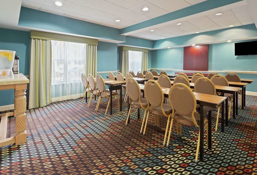 Отель Hampton Inn & Suites Venice Bayside South Sarasota