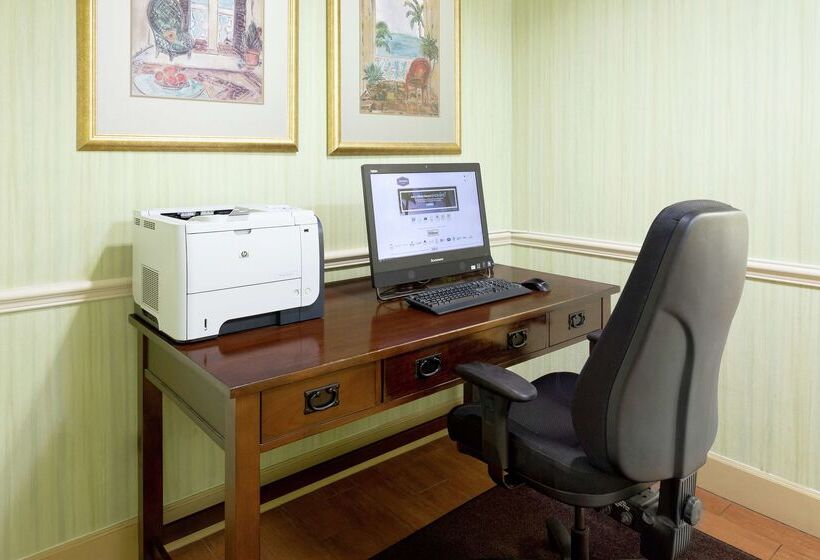 Отель Hampton Inn & Suites Venice Bayside South Sarasota