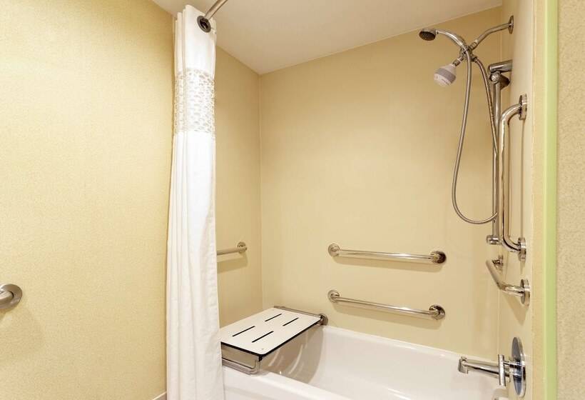 Отель Hampton Inn & Suites Venice Bayside South Sarasota