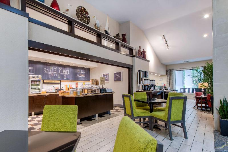 هتل Hampton Inn & Suites Wilmington/wrightsville Beach