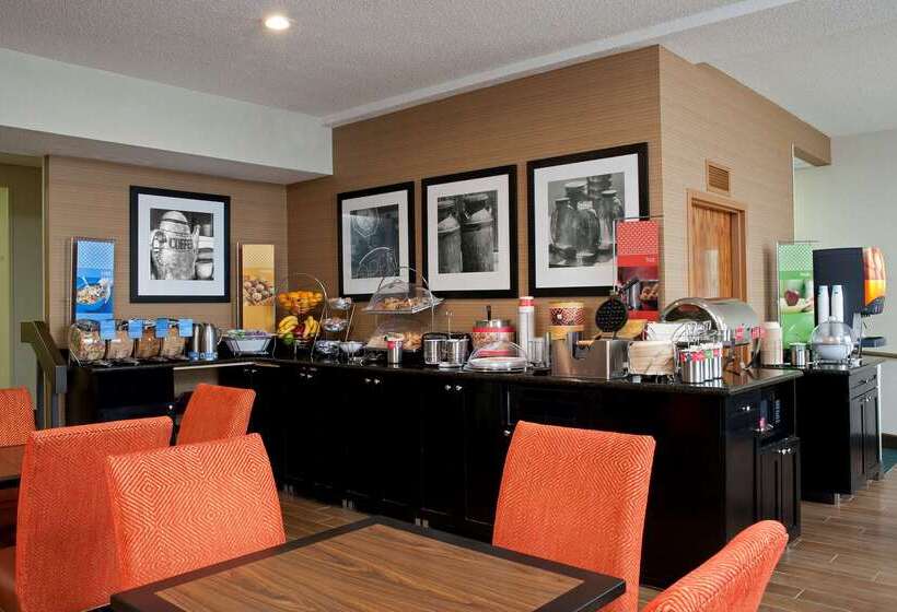 هتل Larkspur Landing Ann Arbor