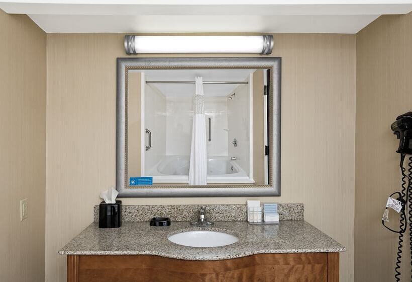 فندق Hampton Inn Asheboro