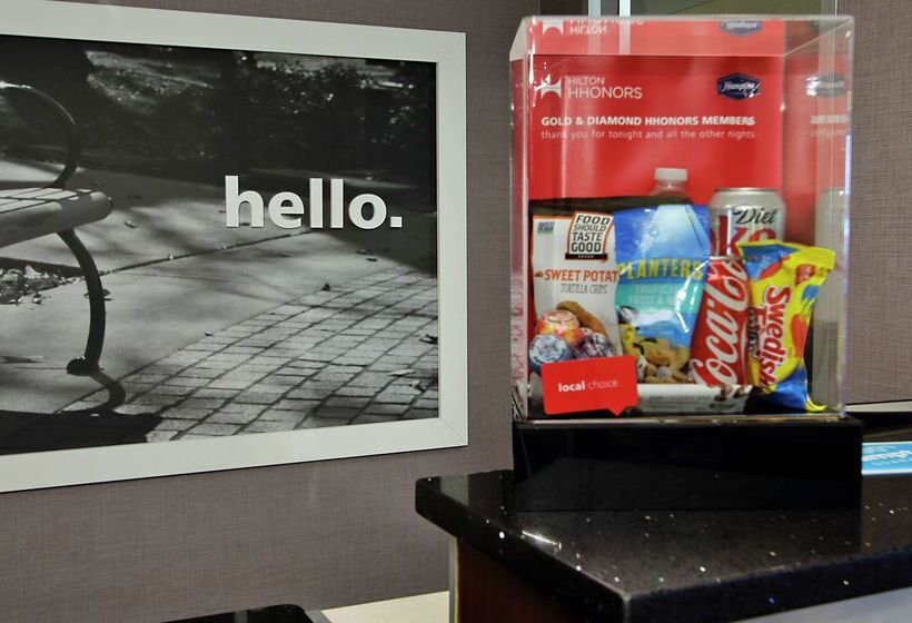 호텔 Hampton Inn Ashtabula