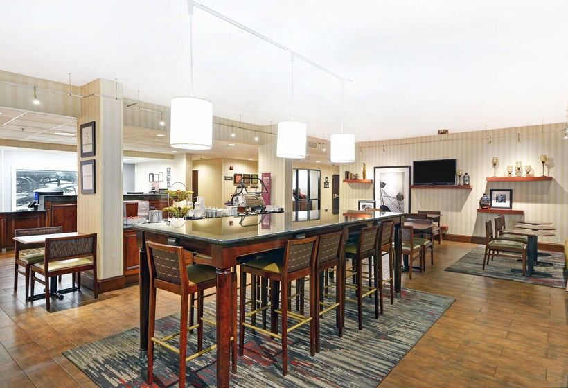 호텔 Hampton Inn Athens