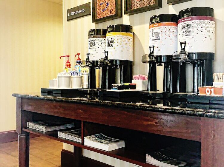 호텔 Hampton Inn Athens